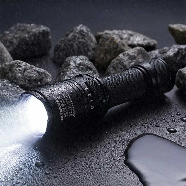 Ручной фонарь NITECORE EF1 — изображение 3